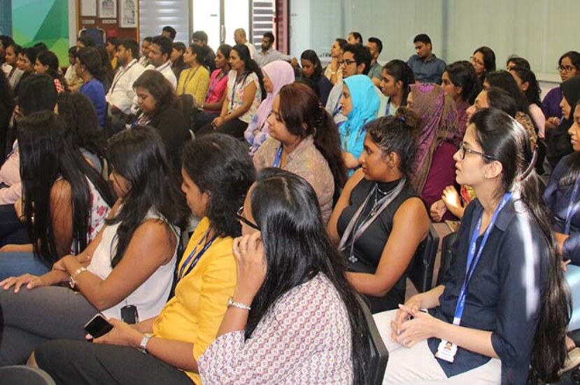 Plasmare il domani, la tavola rotonda sottolinea la necessità di una forte influenza femminile – Lanka Business Online